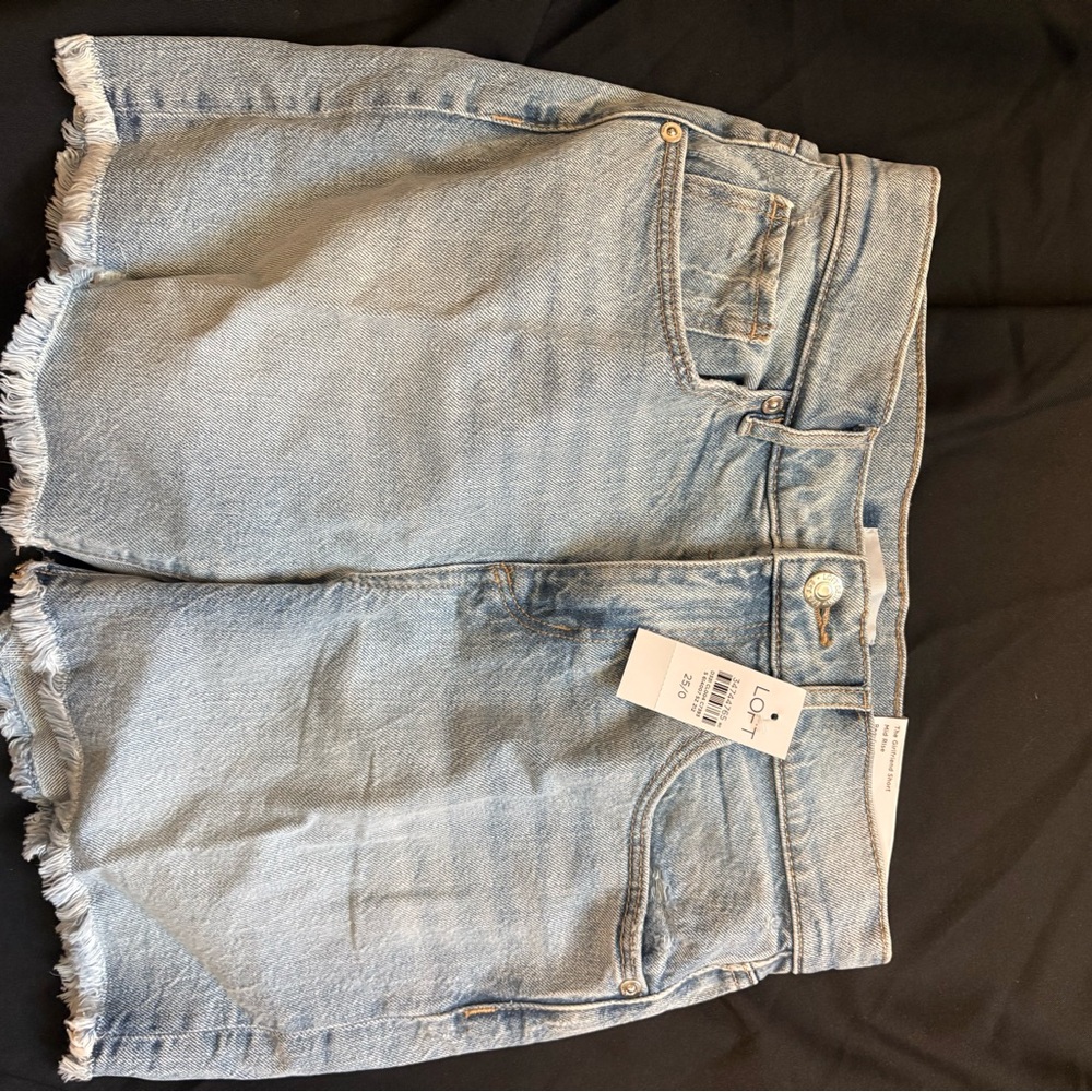 Loft Mid-Rise Boyfriend Shorts, New w/tags